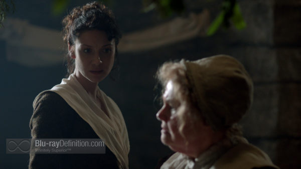 Outlander-S1-P1-BD_24