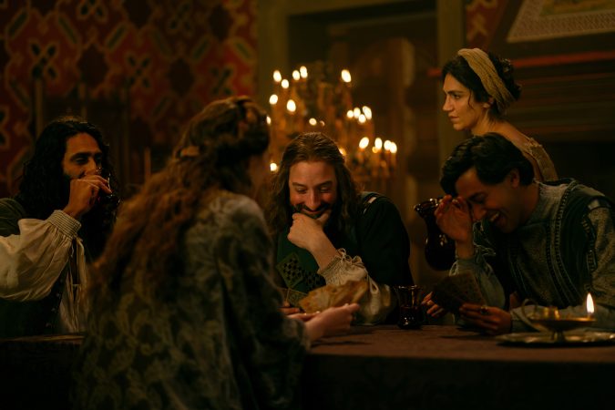 THE DECAMERON. (L to R) Amar Chadha-Patel as Dioneo, Tanya Reynolds as Licisca, Tony Hale as Sirisco, Leila Farzad as Stratillia, and Karan Gill as Panfilo in Episode 103 of The Decameron. Cr. Giulia Parmigiani/Netflix © 2023